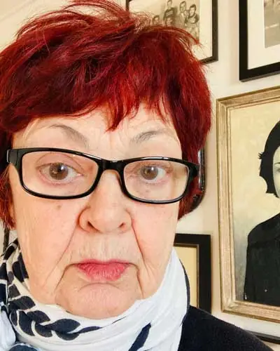 Portrait of Karen Hones